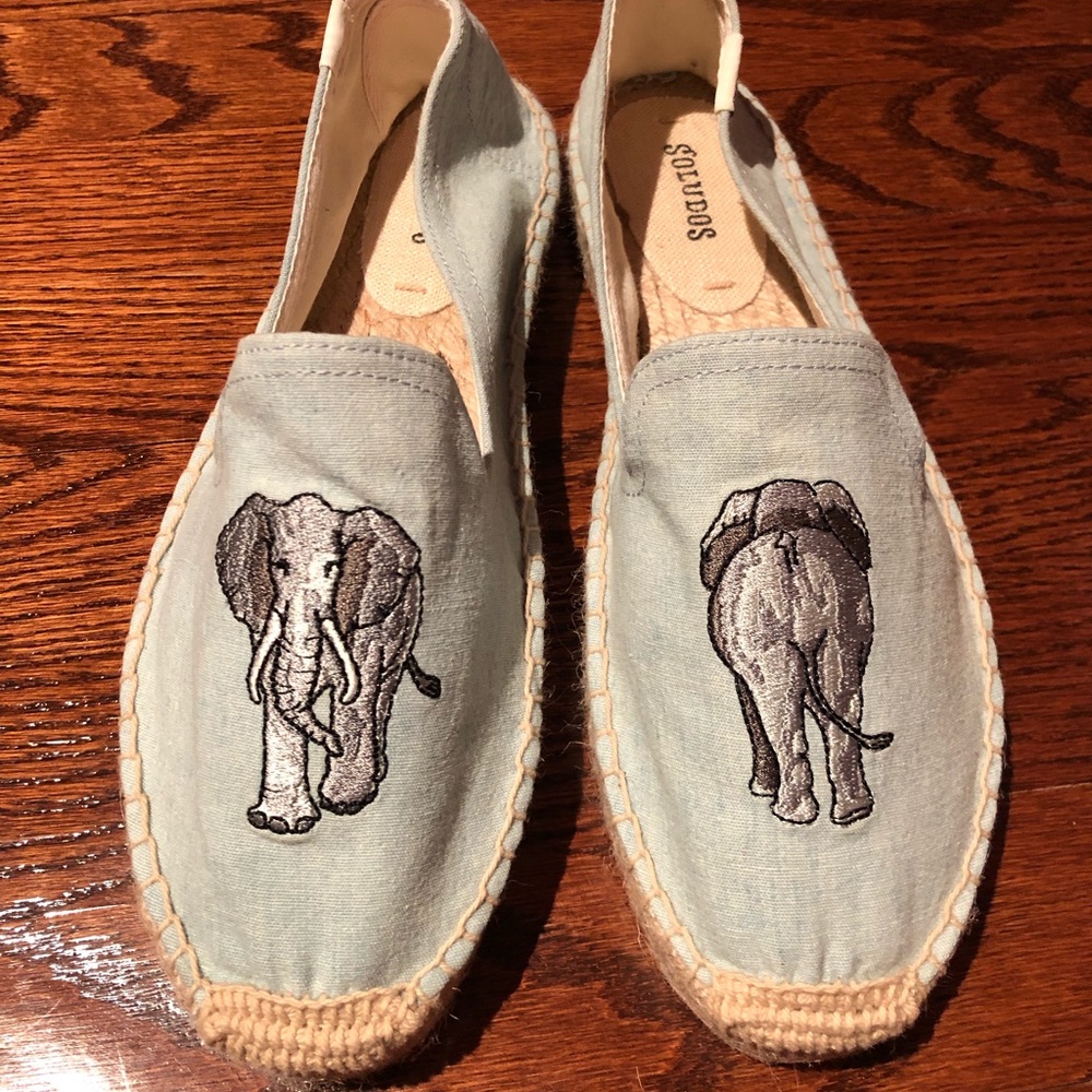 Soludos chambray elephant slip ons size 8